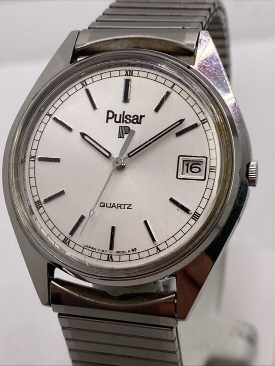 Vintage Pulsar By Seiko Mens Watch Works New Battery main image 5